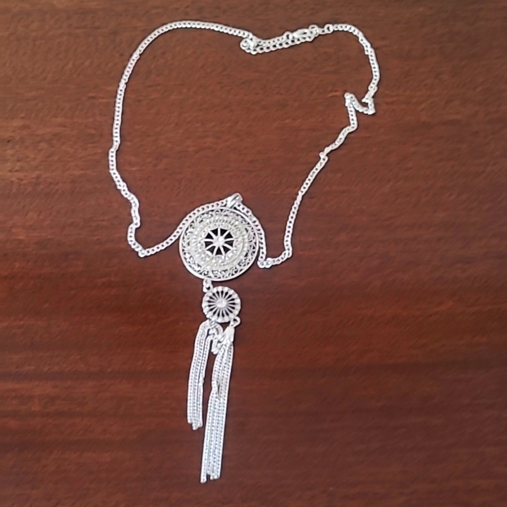 Circle tassel necklace